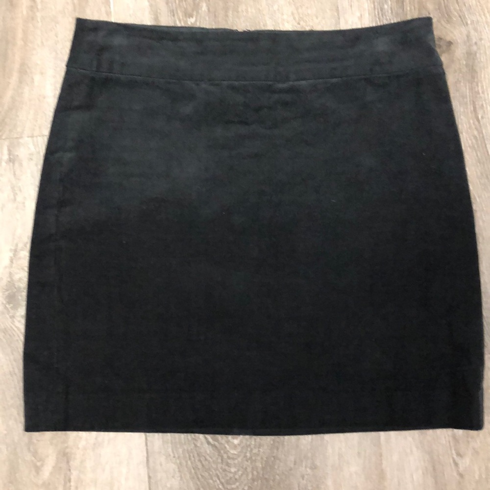Banana Republic gray corduroy skirt